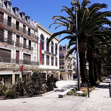 Parc Mazon-biarritz 2* Biarritz