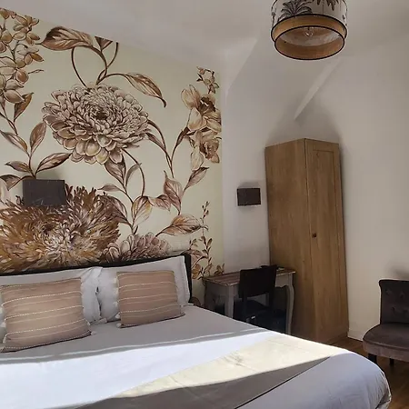 Hotel Parc Mazon-biarritz 2*